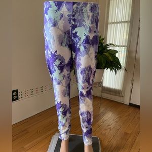 Slimming Options Elastic Waistband Ankle Snap Womens Pants - Size Medium